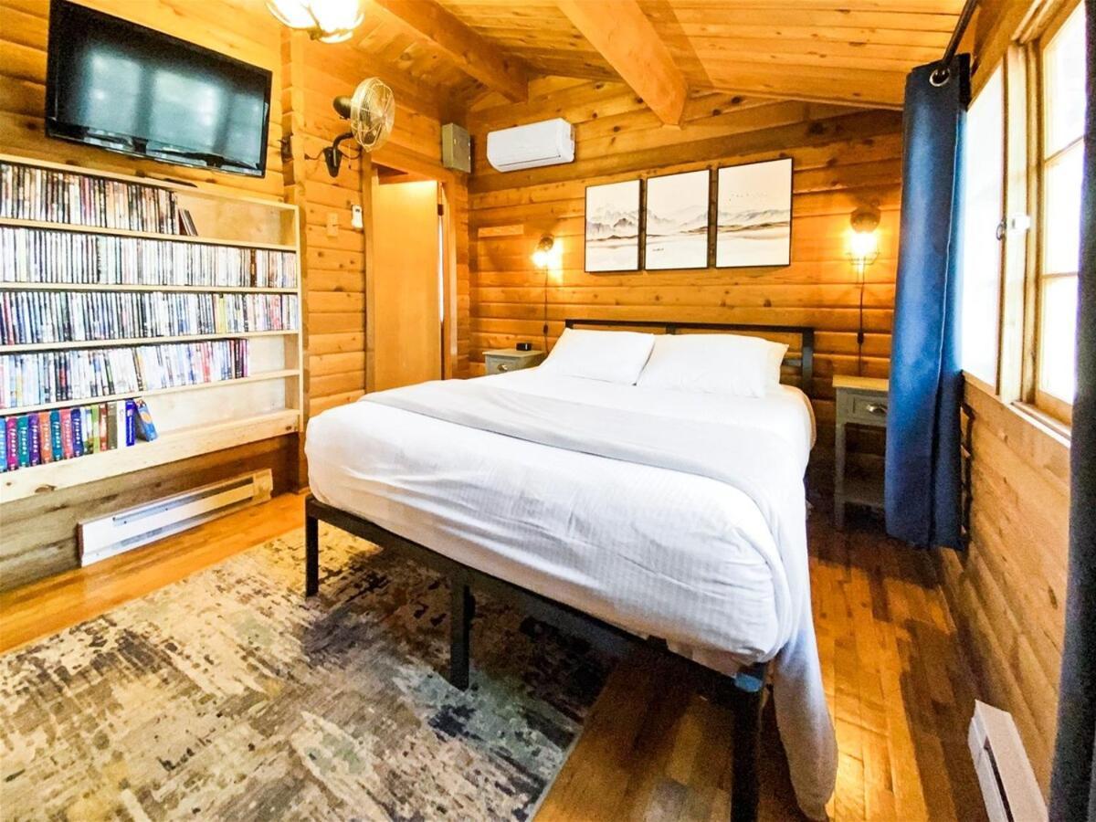 Village Vibes Deck And Bbq Duck Creek Village Екстериор снимка